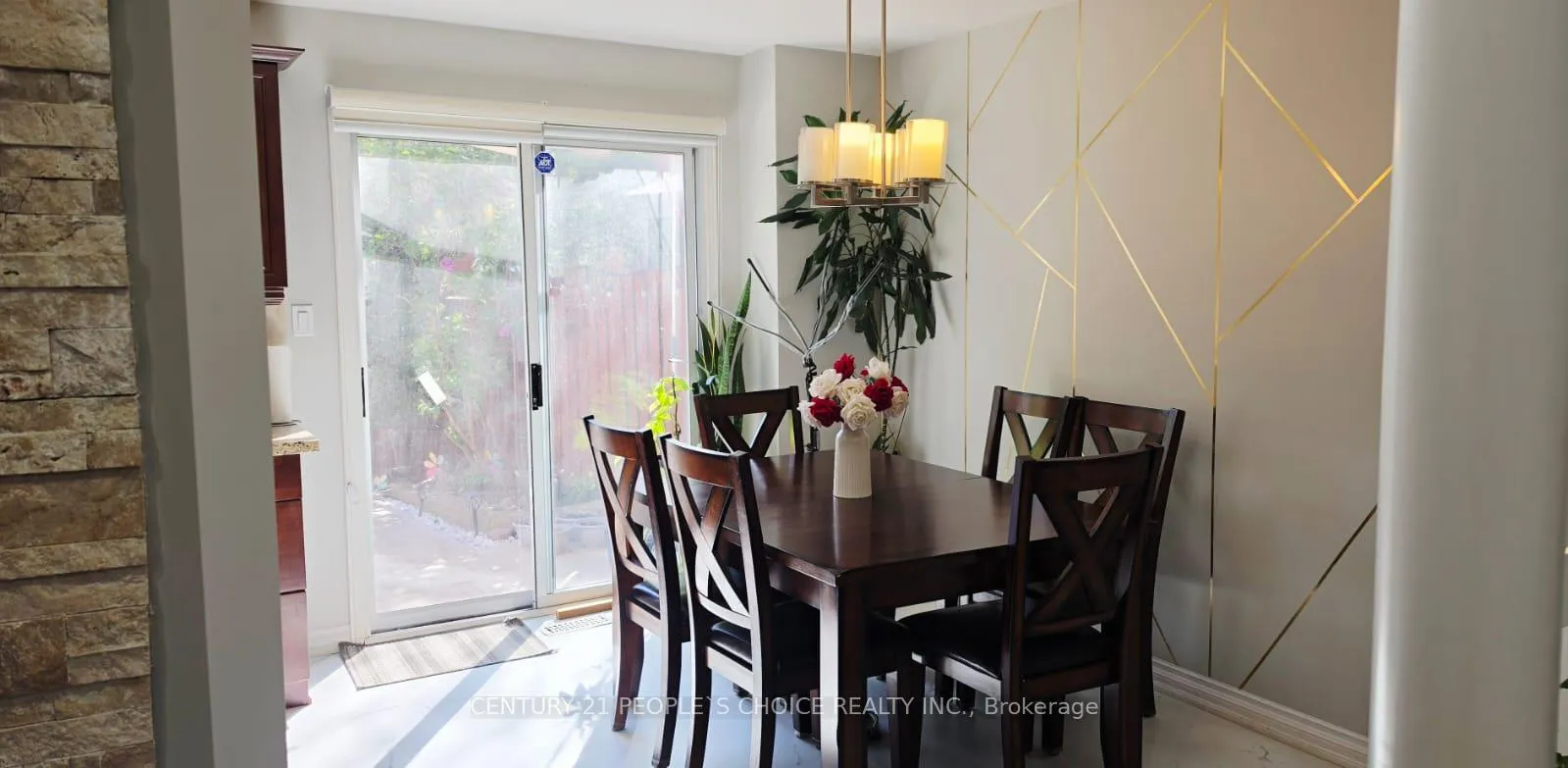 Photo 3 of 6682 Bansbridge Crescent, Mississauga, Lisgar — HOMEH