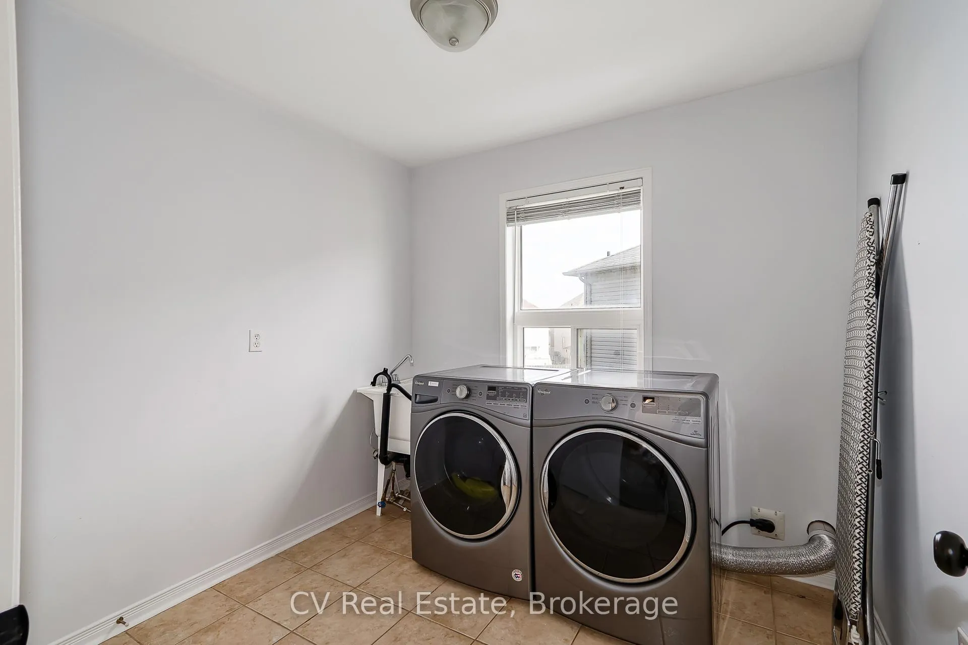 Photo 35 of 62 Admiral Crescent, Essa, Angus — HOMEH