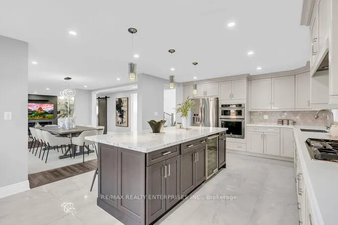 Photo 17 of 5683 Oldcastle Crescent, Mississauga, East Credit — HOMEH