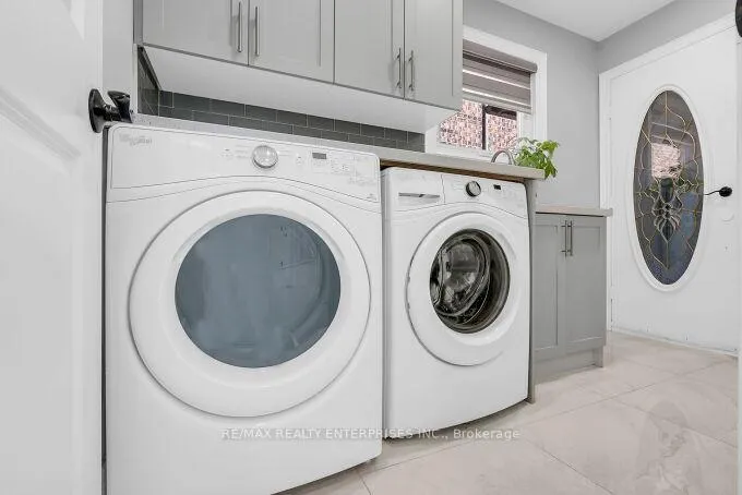 Photo 20 of 5683 Oldcastle Crescent, Mississauga, East Credit — HOMEH