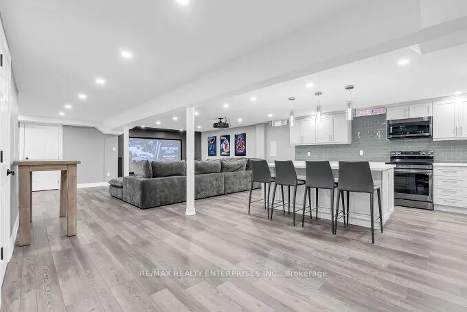 Photo 34 of 5683 Oldcastle Crescent, Mississauga, East Credit — HOMEH