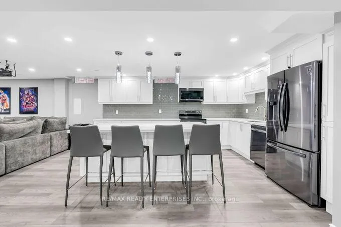 Photo 35 of 5683 Oldcastle Crescent, Mississauga, East Credit — HOMEH