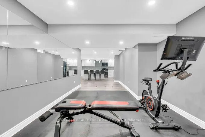 Photo 38 of 5683 Oldcastle Crescent, Mississauga, East Credit — HOMEH