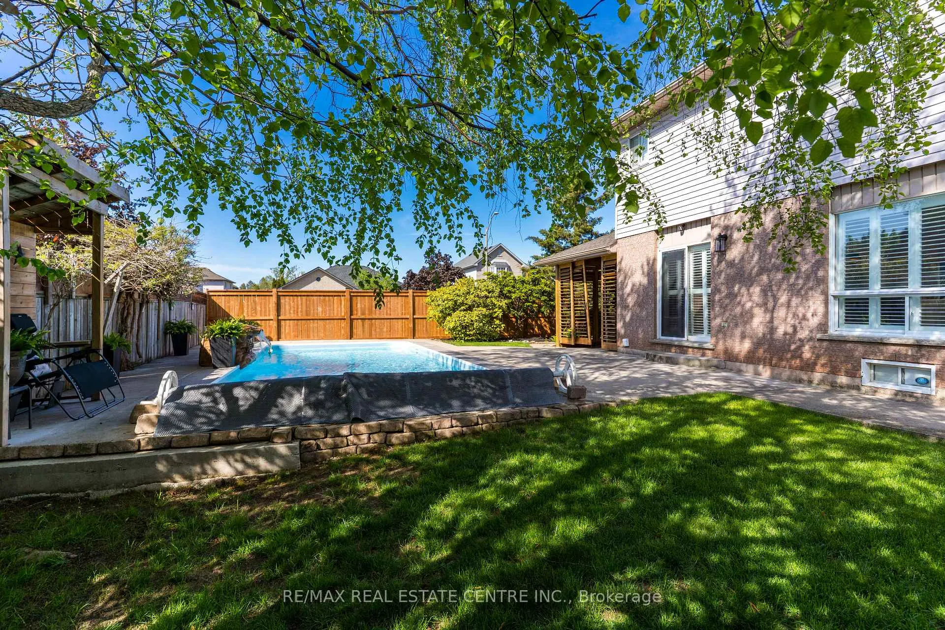 Photo 41 of 2 Orvieto Court, Hamilton, Winona — HOMEH
