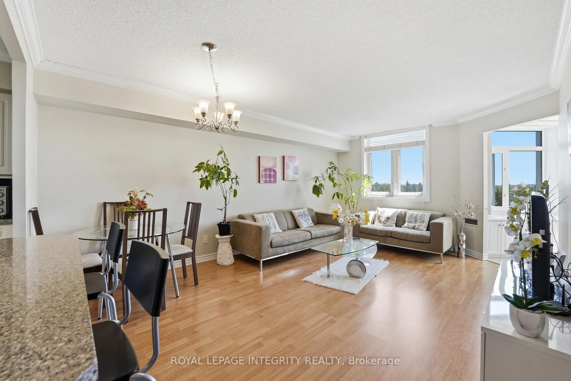 Photo 12 of Unit 608, 1025 Grenon Avenue, Ottawa, Fairfield Heights — HOMEH