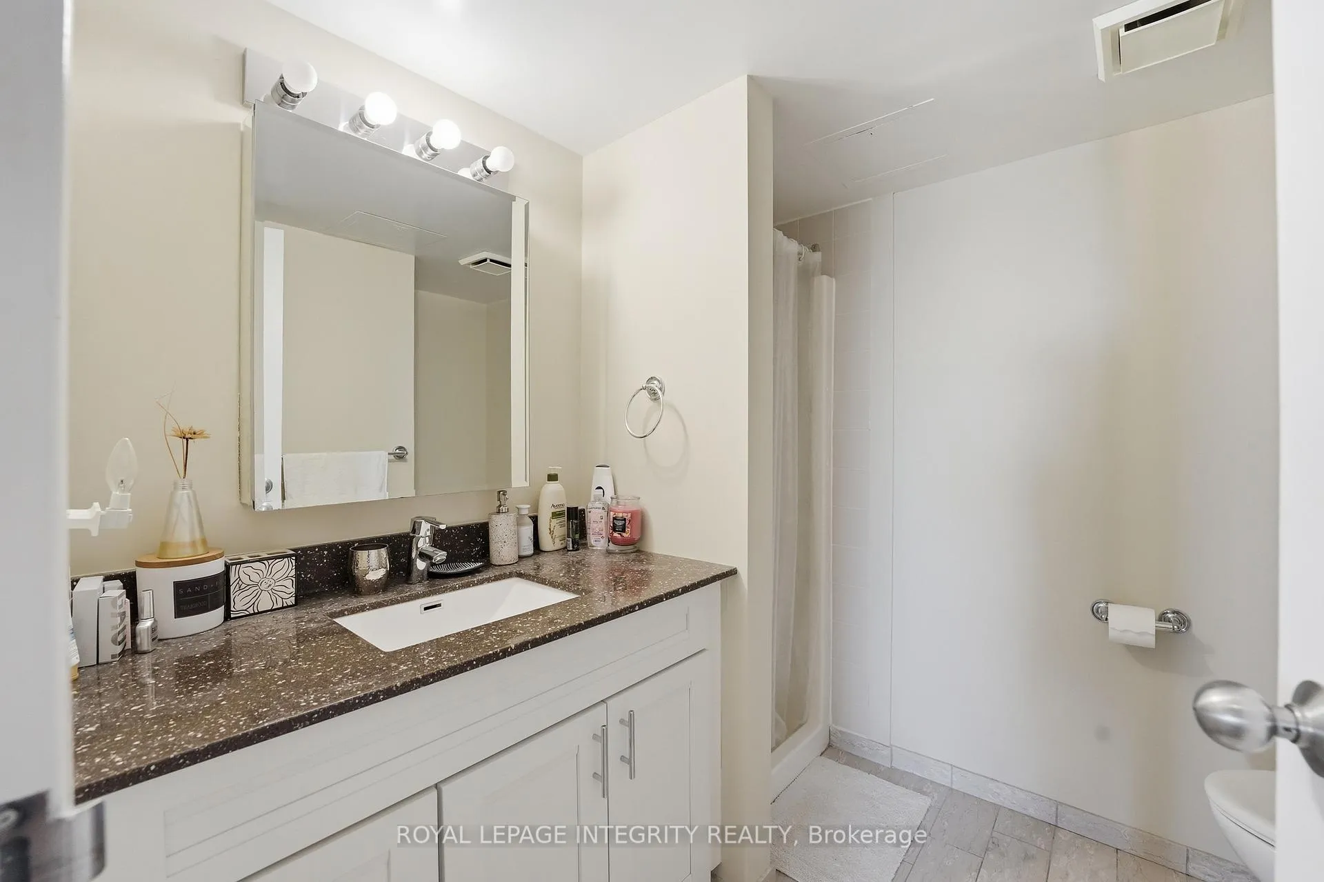 Photo 25 of Unit 608, 1025 Grenon Avenue, Ottawa, Fairfield Heights — HOMEH