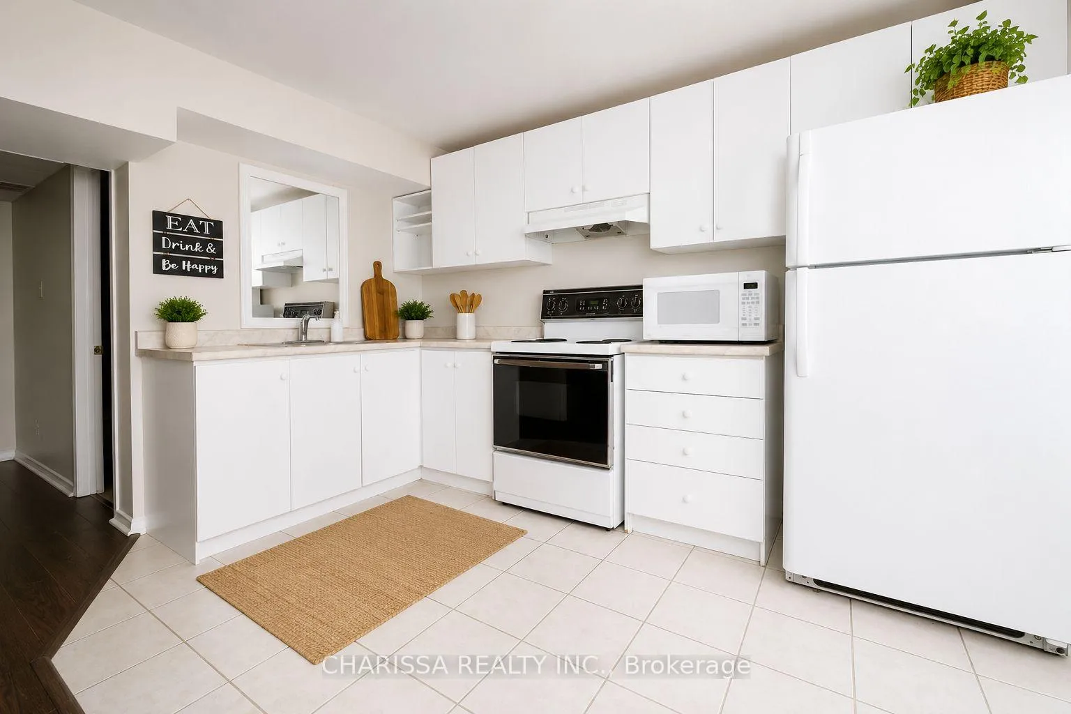 Photo 3 of Unit Bsmt, 2872 Gardenview Crescent, Mississauga, Central Erin Mills — HOMEH