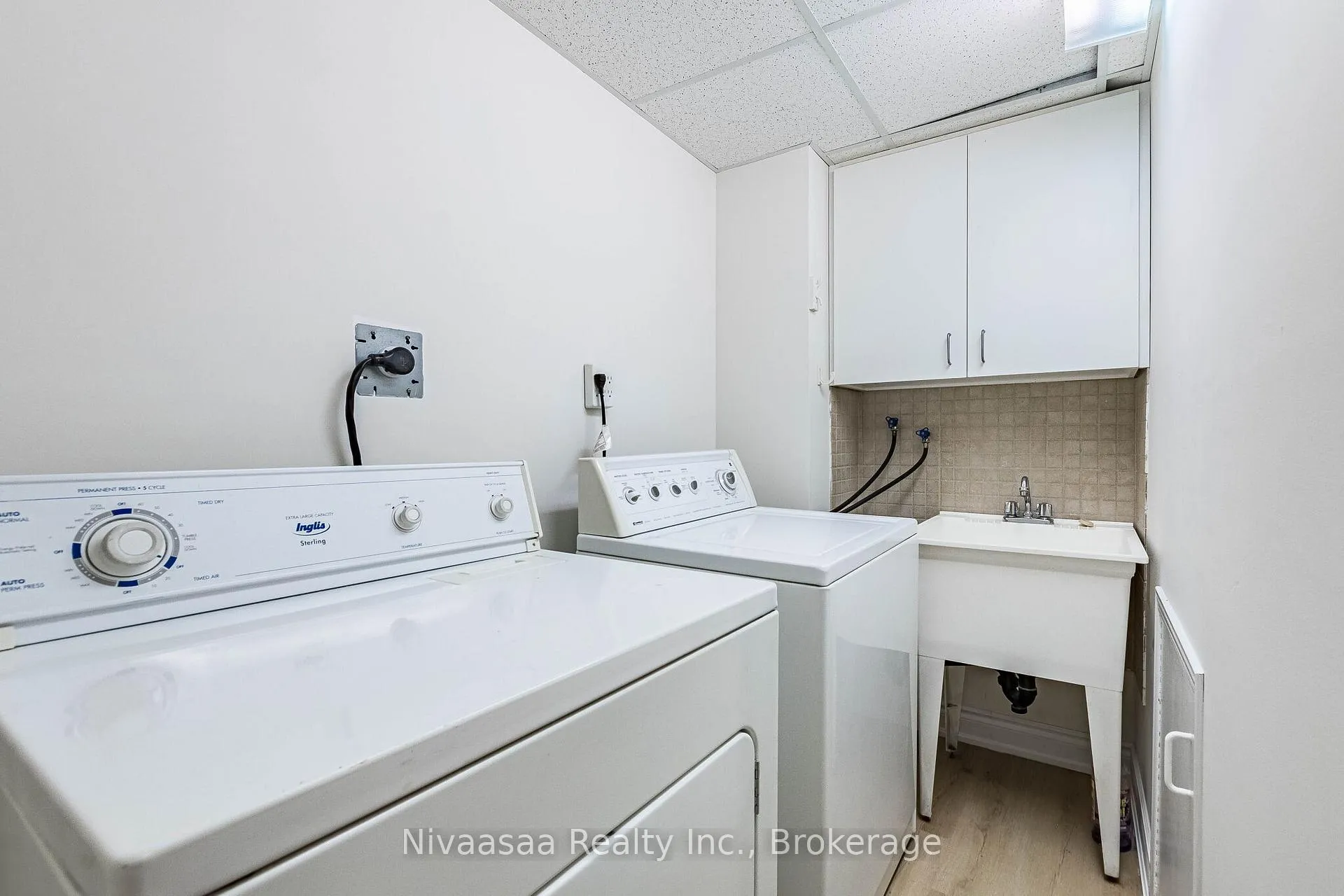 Photo 37 of 33 Pantages Court, Brampton, Northgate — HOMEH