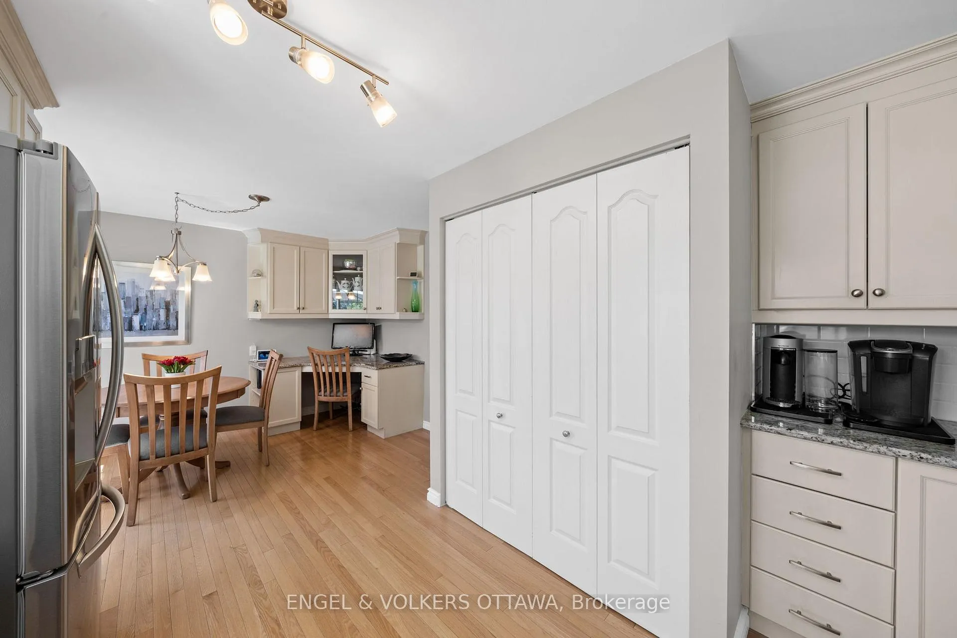 Photo 16 of Unit 27, 1986 Summerfields Crescent, Ottawa, Chapel Hill — HOMEH