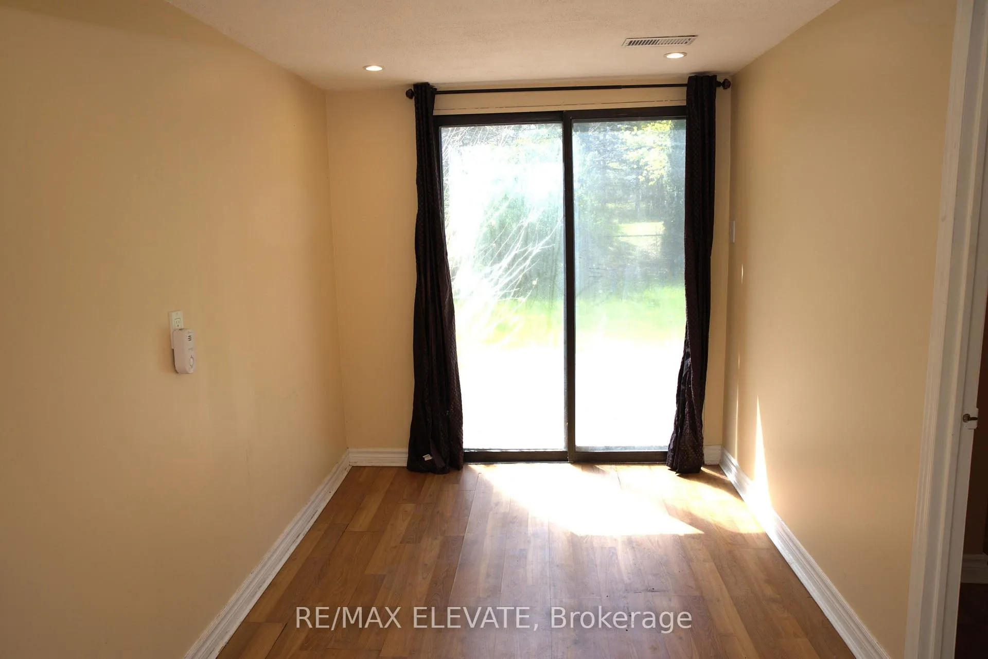 Photo 11 of Unit Lower, 11 Nabob Crescent, Scarborough, Malvern — HOMEH