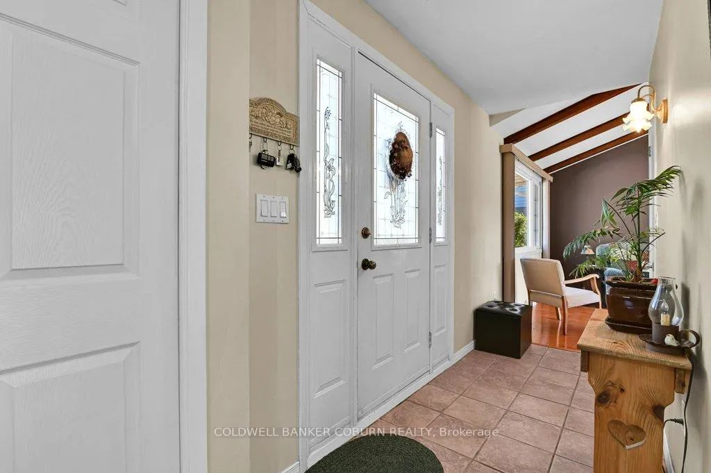 Photo 5 of 10 Manning Road, South Stormont, Long Sault — HOMEH