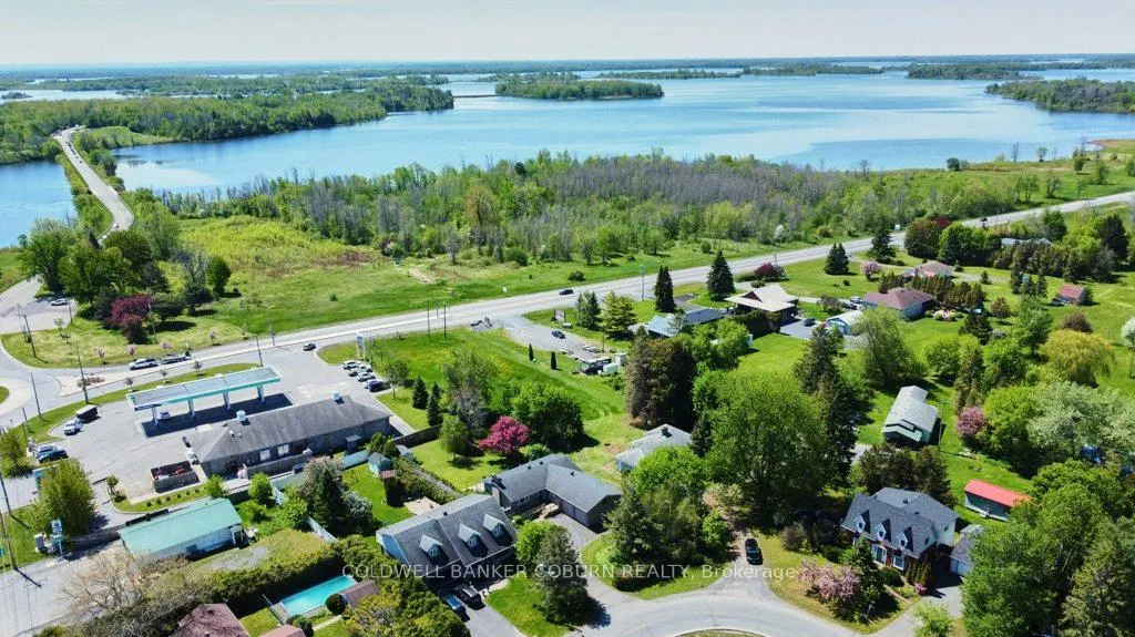 Photo 43 of 10 Manning Road, South Stormont, Long Sault — HOMEH