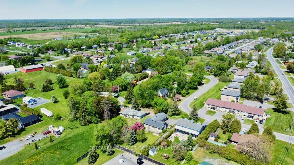 Photo 49 of 10 Manning Road, South Stormont, Long Sault — HOMEH