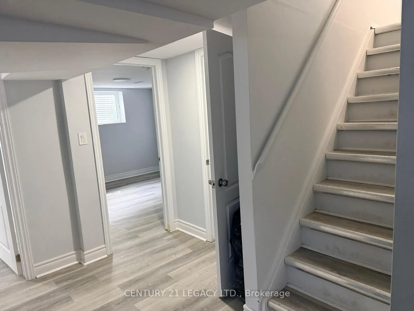 Photo 6 of Unit (Bsmt), 18 Harper Road, Brampton, Brampton East — HOMEH