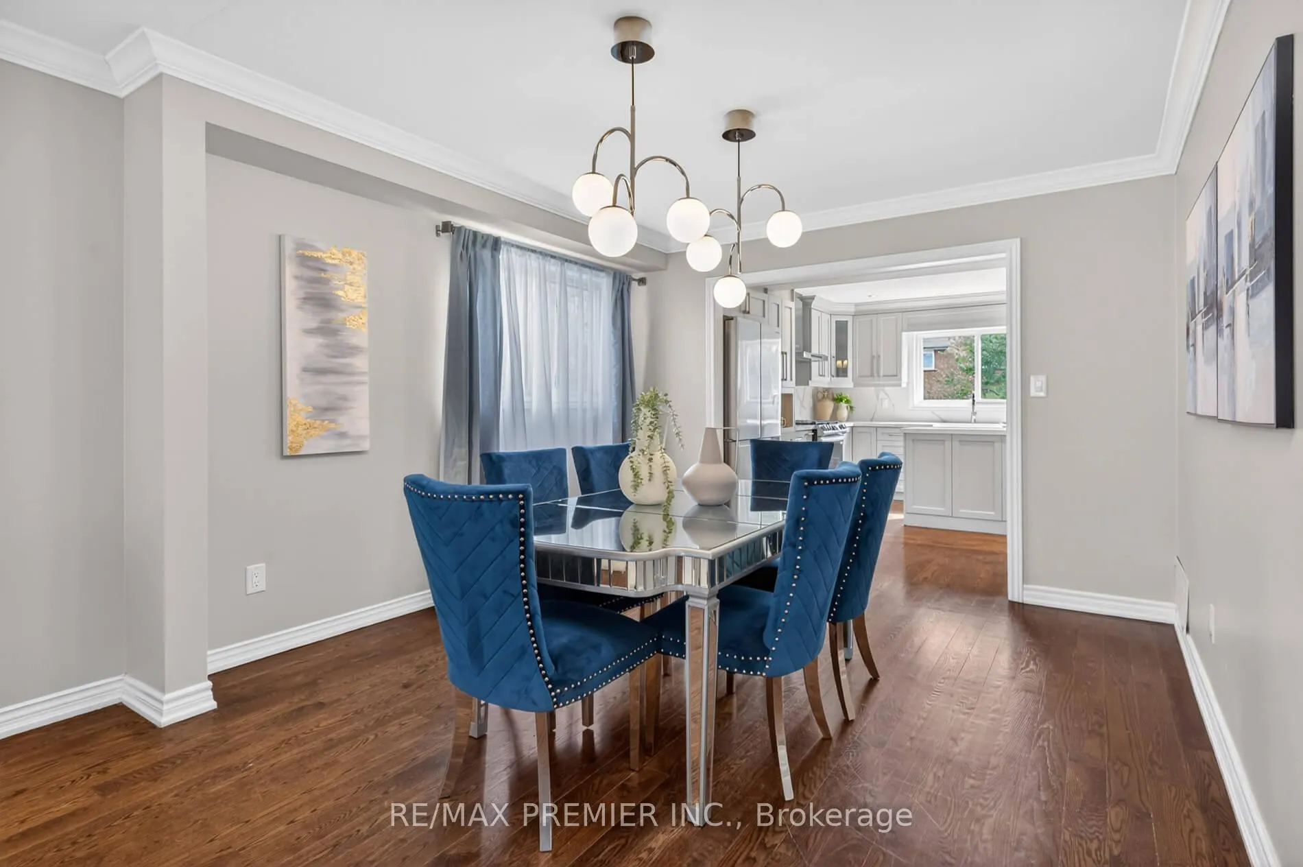 Photo 12 of 248 Forest Drive, Vaughan, West Woodbridge — HOMEH
