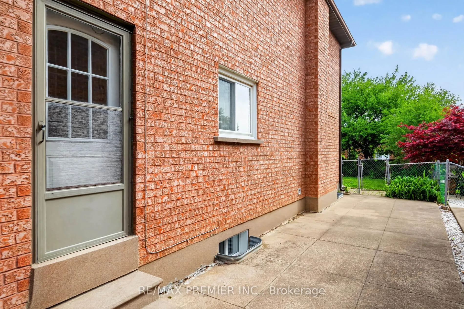 Photo 46 of 248 Forest Drive, Vaughan, West Woodbridge — HOMEH