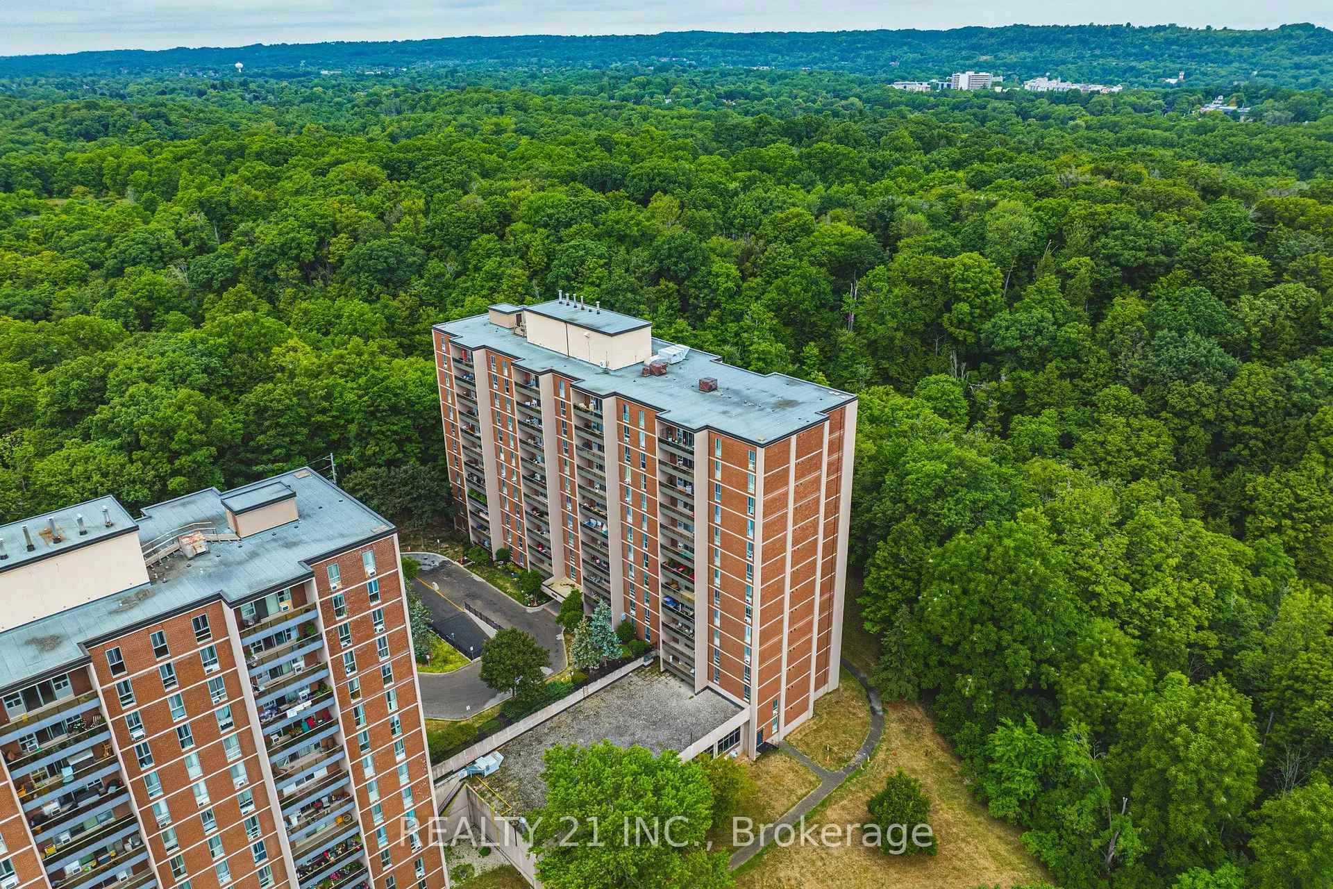 Photo 2 of Unit 1108, 1968 Main Street W, Hamilton, Ainslie Wood — HOMEH