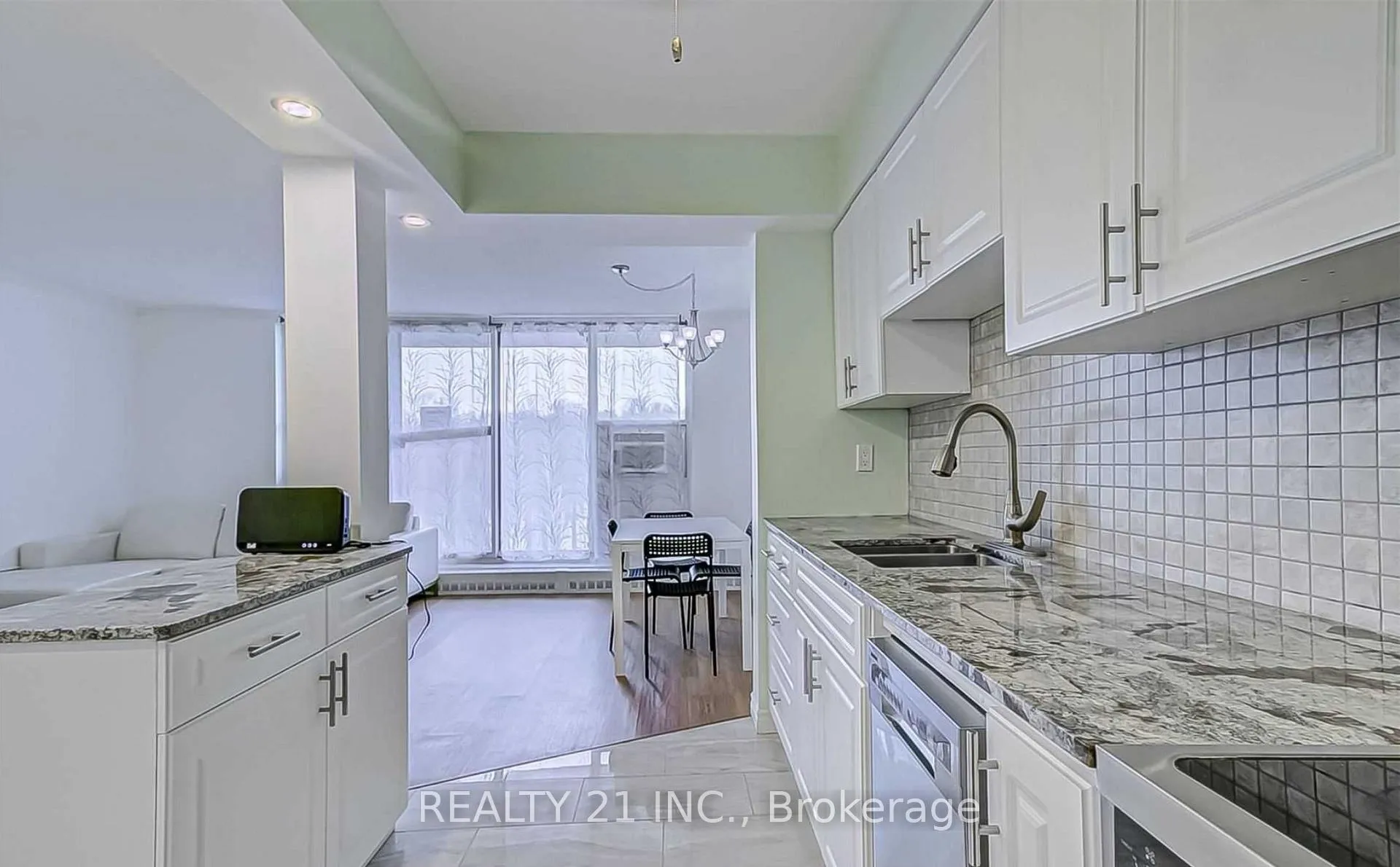 Photo 14 of Unit 1108, 1968 Main Street W, Hamilton, Ainslie Wood — HOMEH