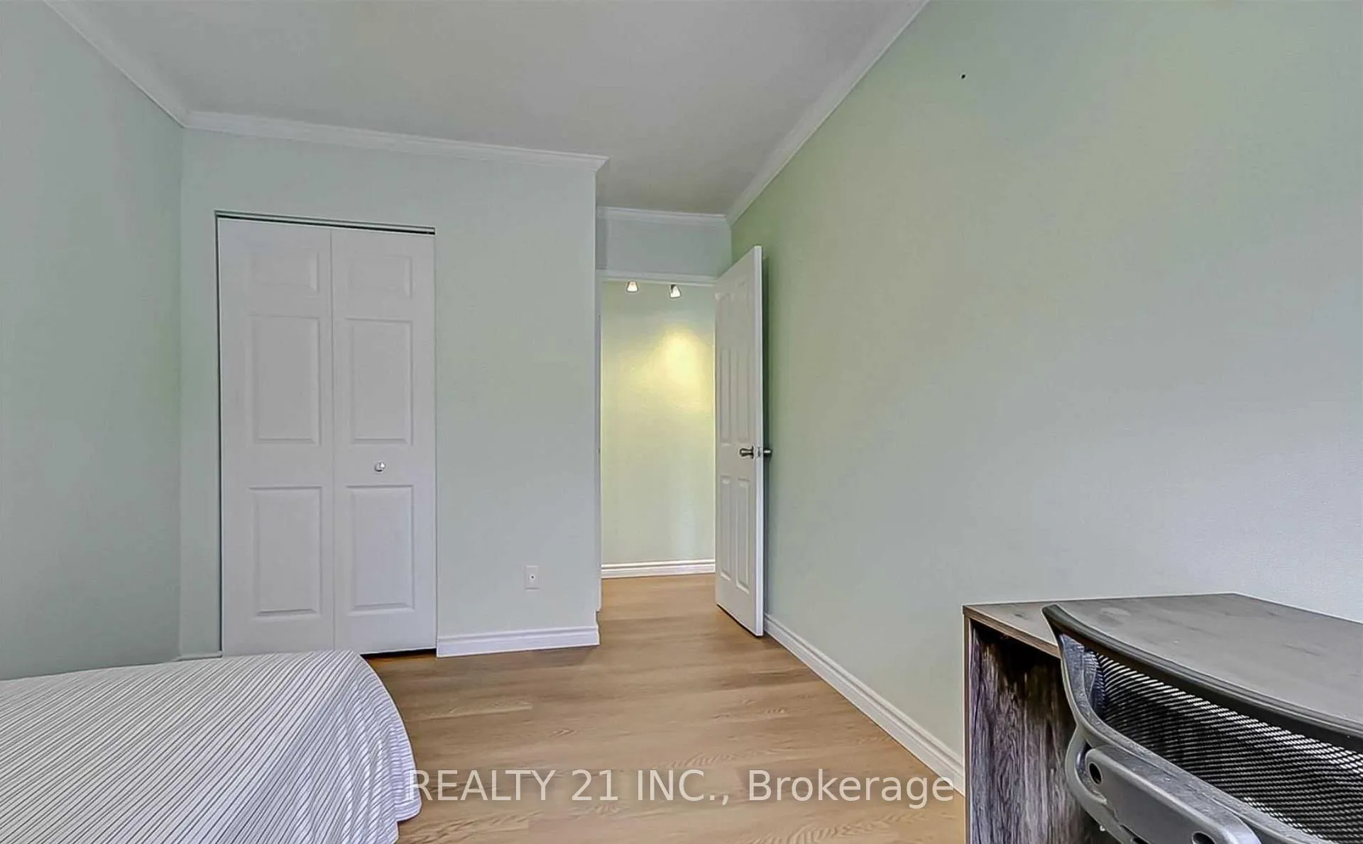 Photo 19 of Unit 1108, 1968 Main Street W, Hamilton, Ainslie Wood — HOMEH