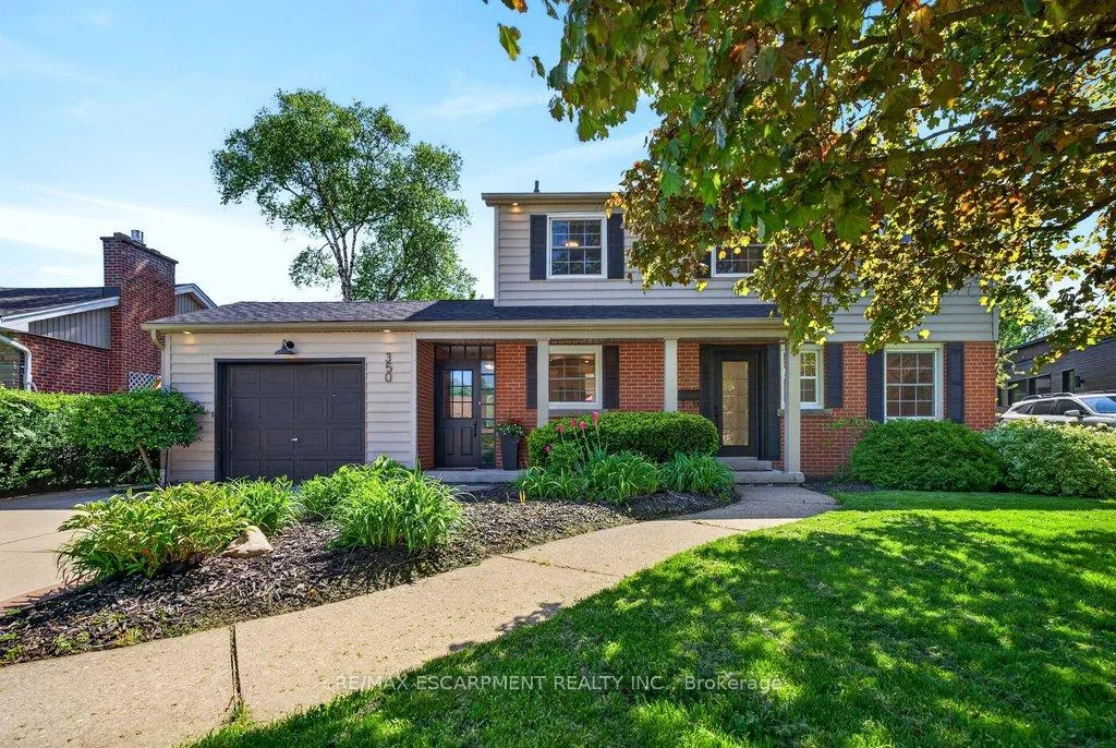 Photo 3 of 350 East Side Crescent, Burlington, Brant — HOMEH