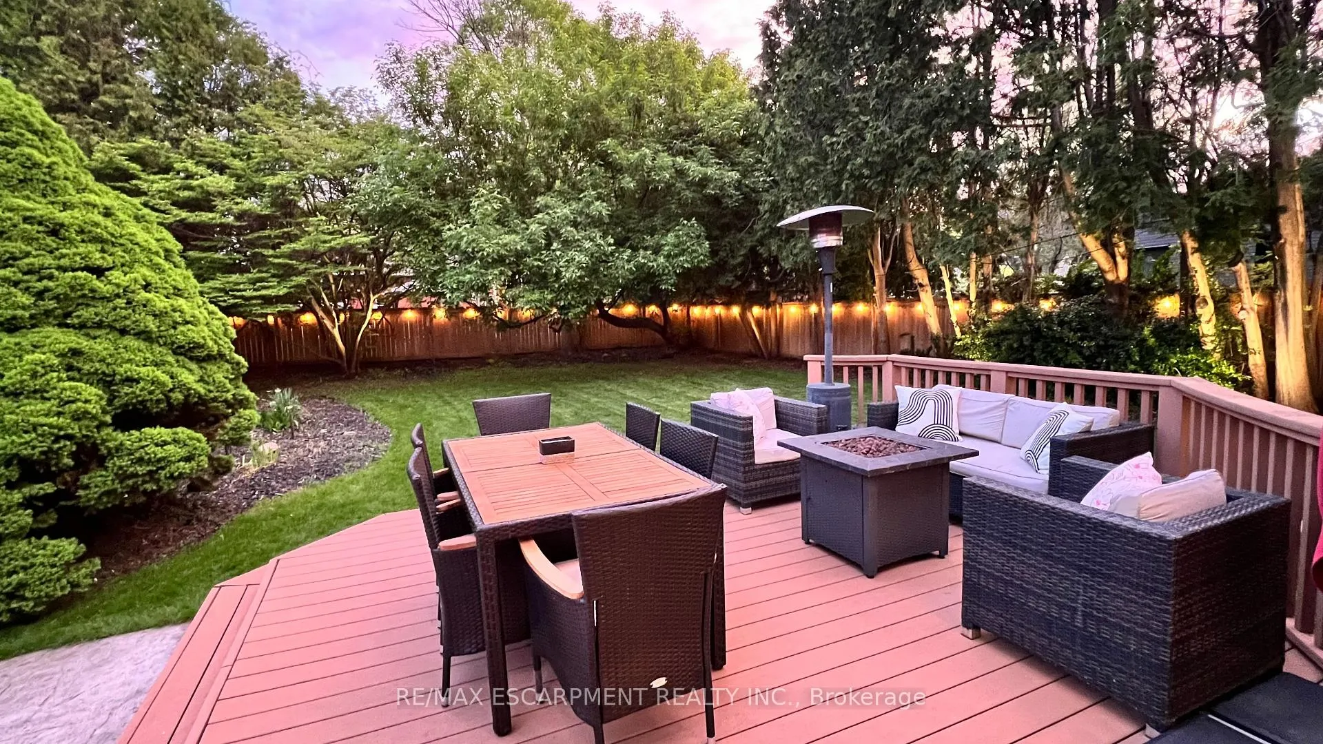 Photo 39 of 350 East Side Crescent, Burlington, Brant — HOMEH