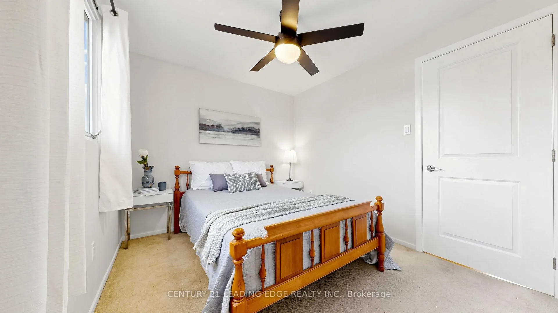 Photo 26 of 271 Delrex Boulevard, Halton Hills, Georgetown — HOMEH