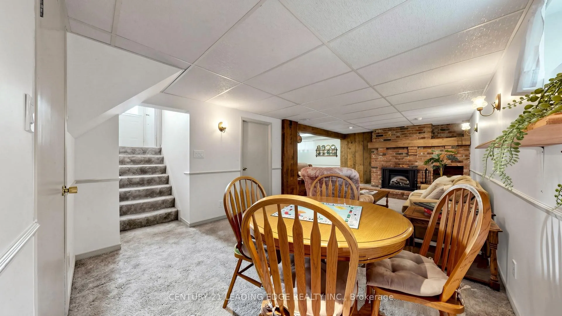 Photo 37 of 271 Delrex Boulevard, Halton Hills, Georgetown — HOMEH