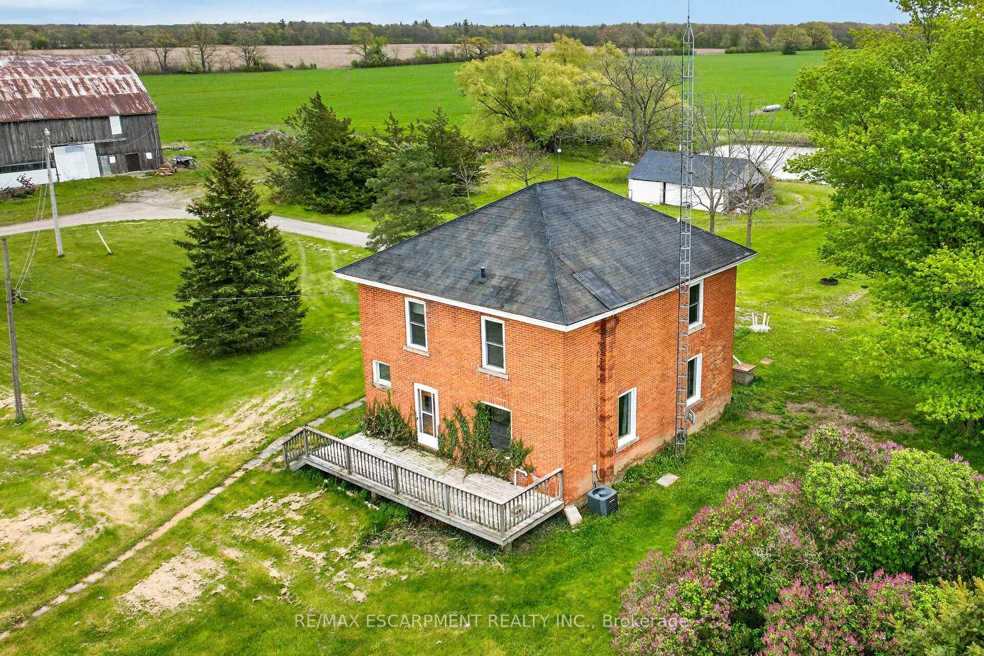 Photo 2 of 1054 Townline Road E, Haldimand — HOMEH