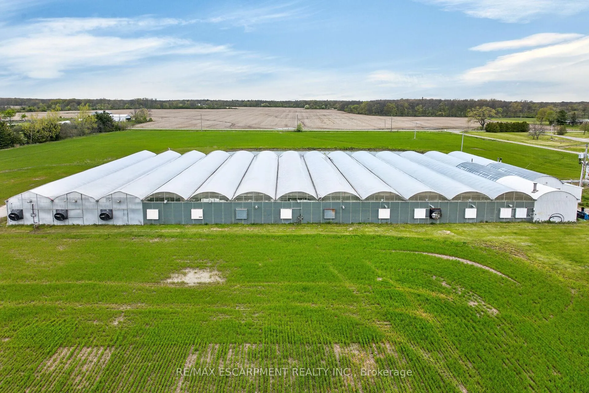 Photo 40 of 1054 Townline Road E, Haldimand — HOMEH