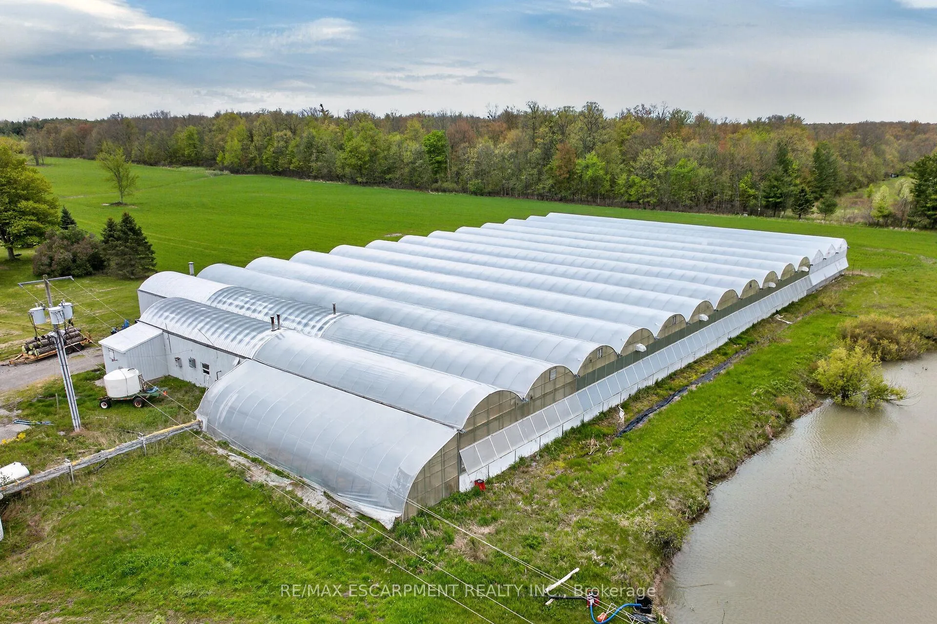 Photo 41 of 1054 Townline Road E, Haldimand — HOMEH