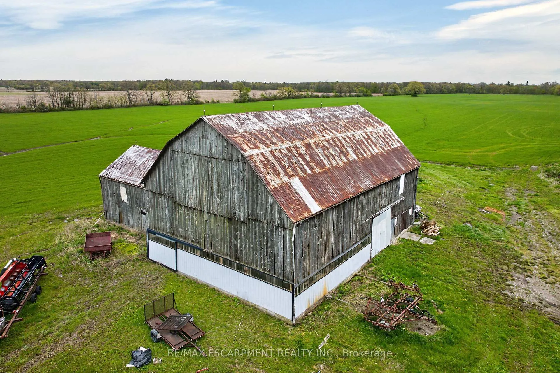 Photo 44 of 1054 Townline Road E, Haldimand — HOMEH