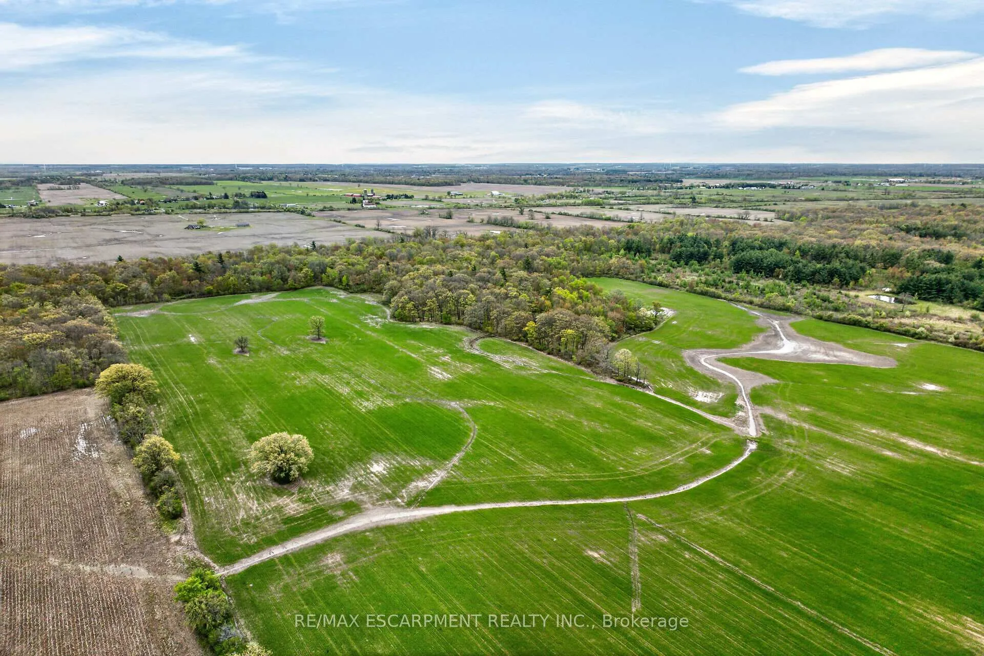 Photo 47 of 1054 Townline Road E, Haldimand — HOMEH