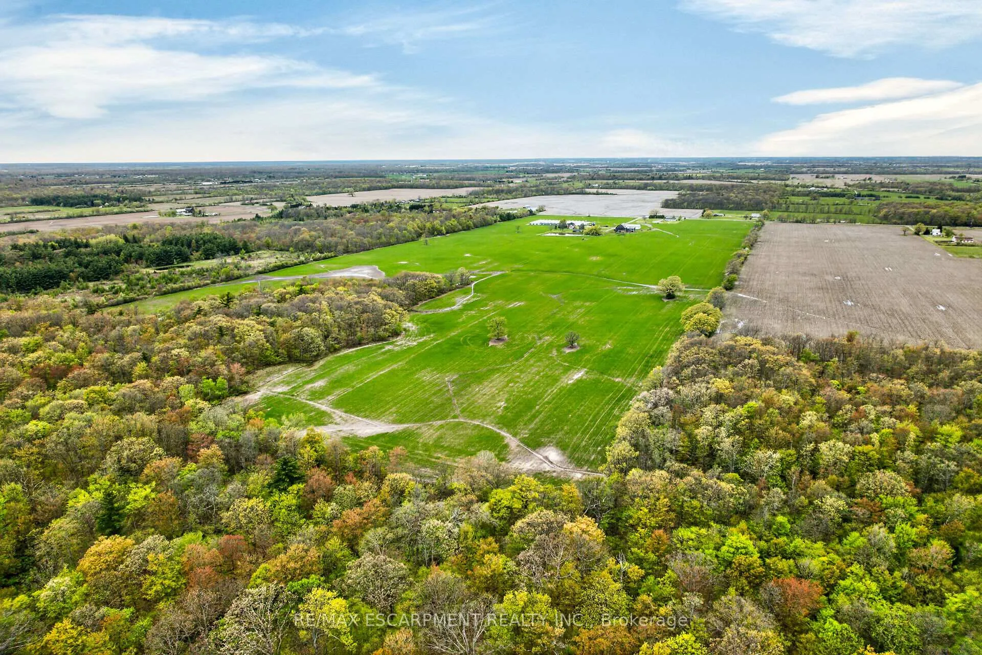 Photo 48 of 1054 Townline Road E, Haldimand — HOMEH