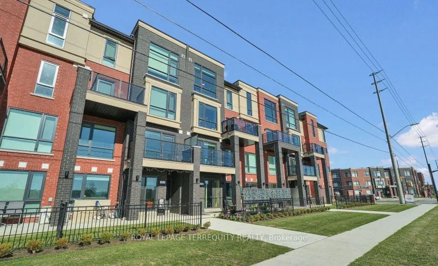 Photo 2 of Unit 10, 25 Romilly Avenue, Brampton, Northwest Brampton — HOMEH