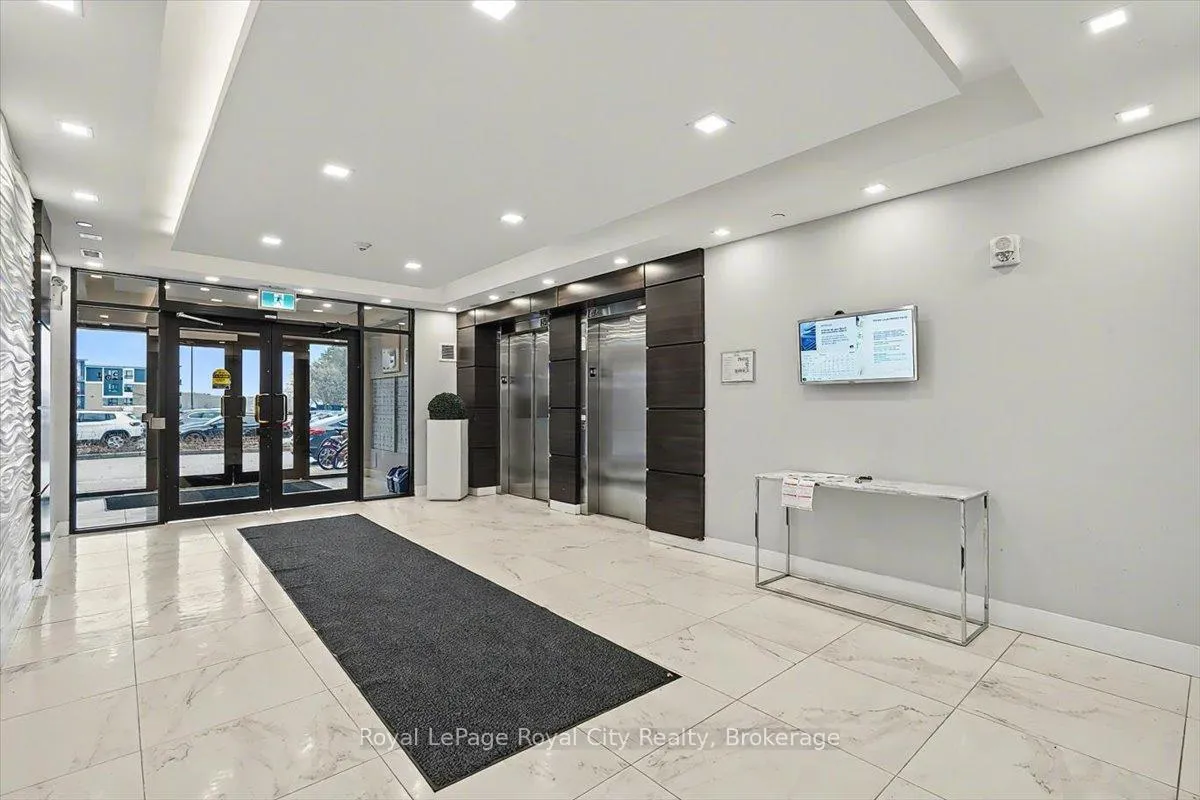 Photo 3 of Unit 120, 1284 Gordon Street, Guelph, Kortright East — HOMEH