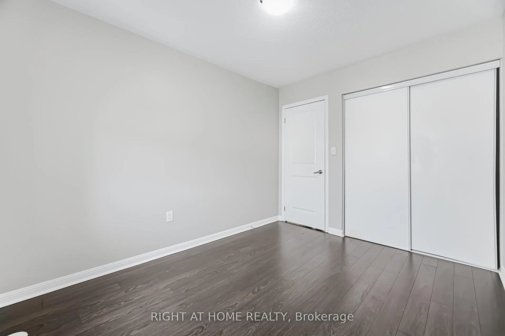 Photo 30 of 10 Vanhorne Close, Brampton, Northwest Brampton — HOMEH