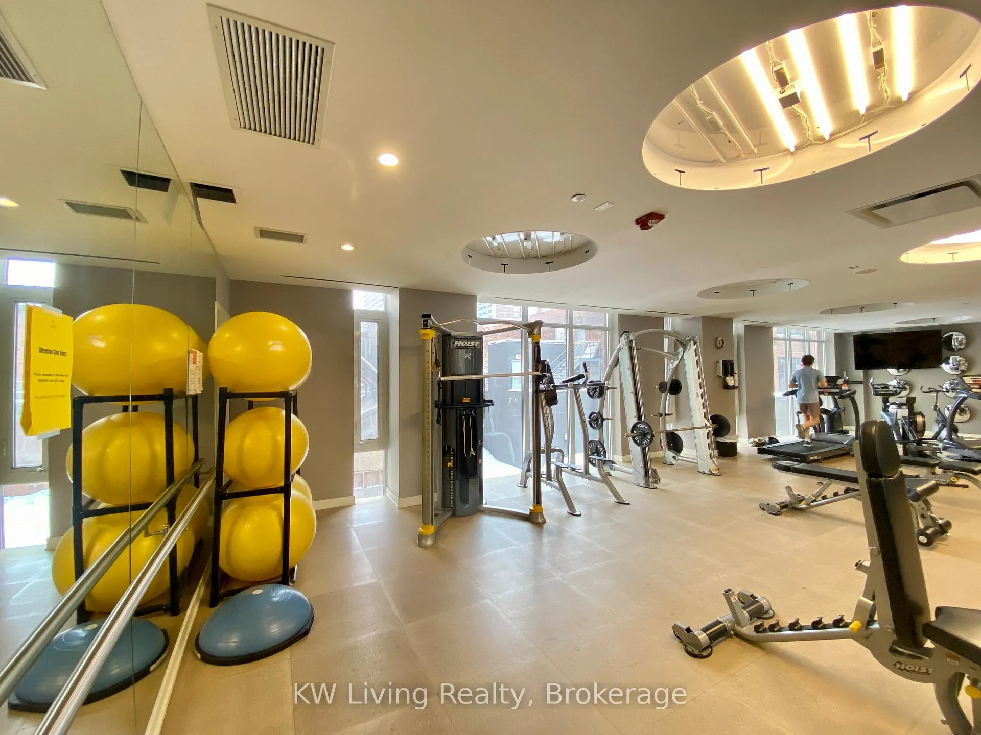 Photo 7 of Unit 306, 75 St Nicholas Street, Toronto, Bay Street Corridor — HOMEH