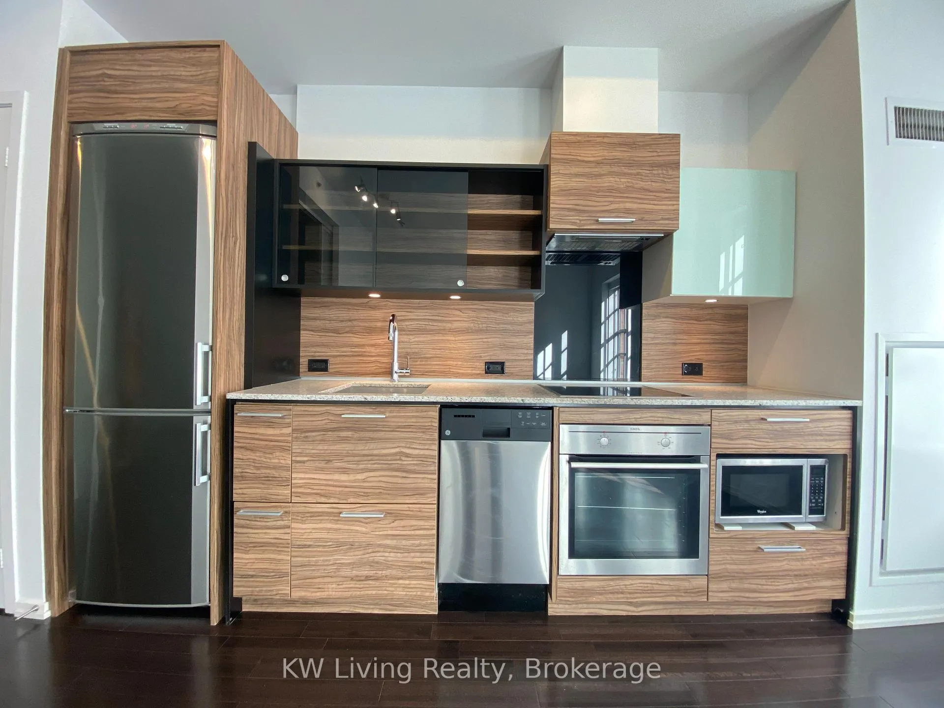 Photo 22 of Unit 306, 75 St Nicholas Street, Toronto, Bay Street Corridor — HOMEH