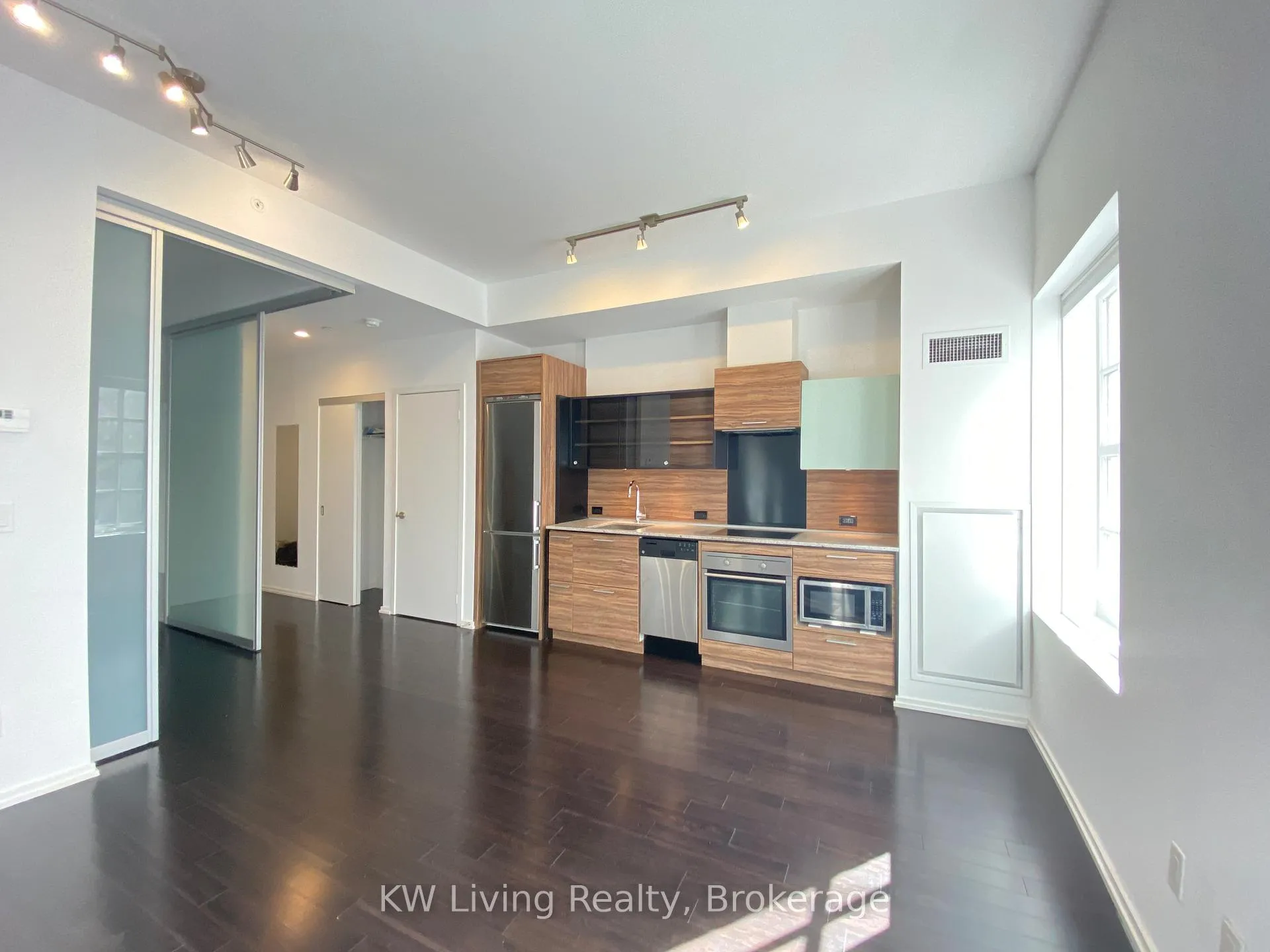 Photo 23 of Unit 306, 75 St Nicholas Street, Toronto, Bay Street Corridor — HOMEH