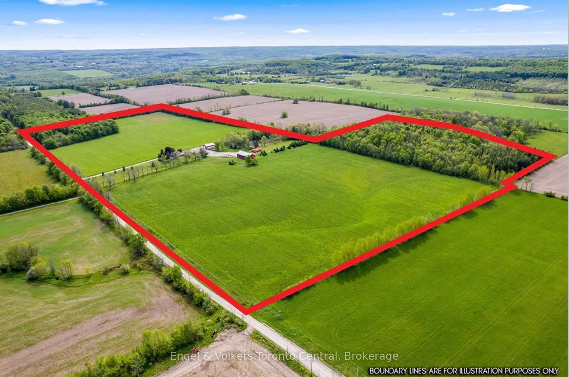 Photo 3 of 268 Fox Ridge Road, Grey Highlands — HOMEH