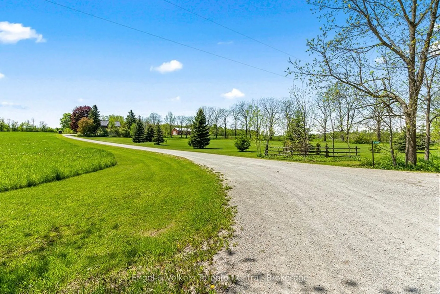 Photo 4 of 268 Fox Ridge Road, Grey Highlands — HOMEH