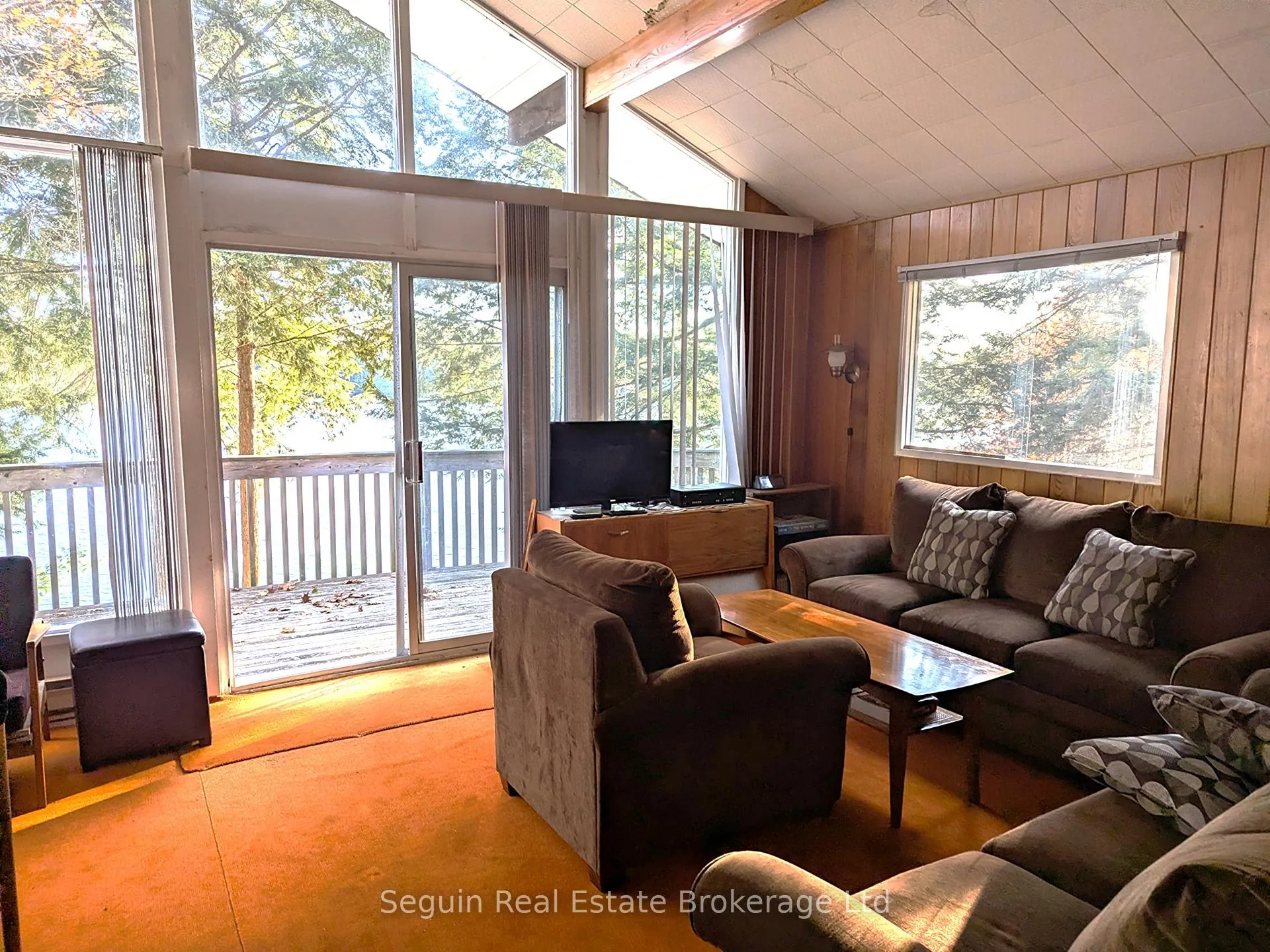Photo 3 of 24 South Fork Road, The Archipelago, Archipelago South — HOMEH