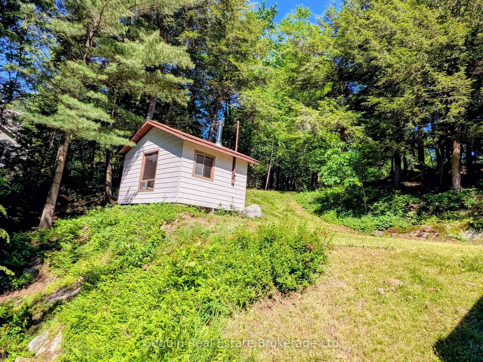 Photo 17 of 24 South Fork Road, The Archipelago, Archipelago South — HOMEH