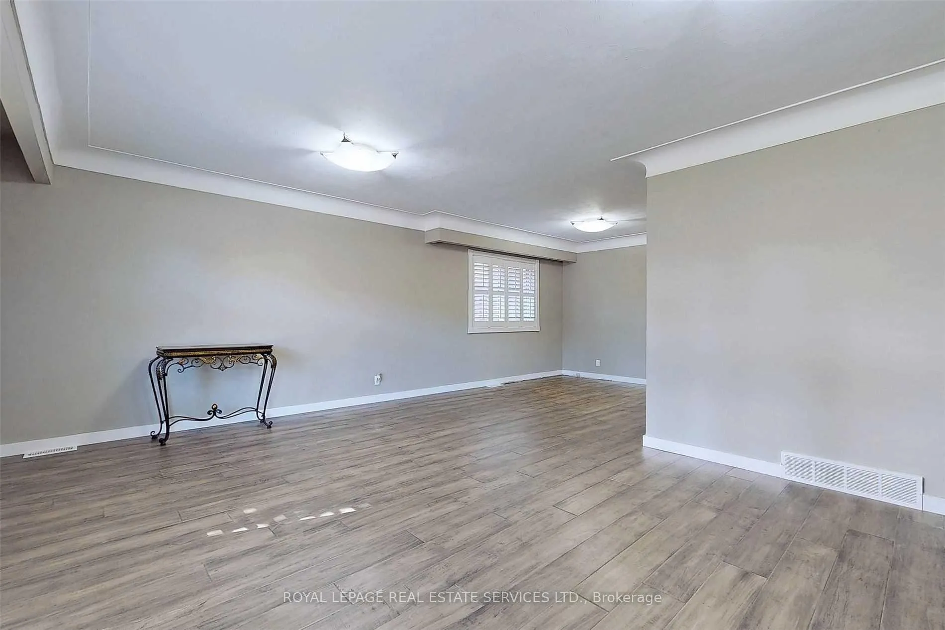Photo 6 of 4 Mcmaster Avenue, Hamilton, Dundas — HOMEH