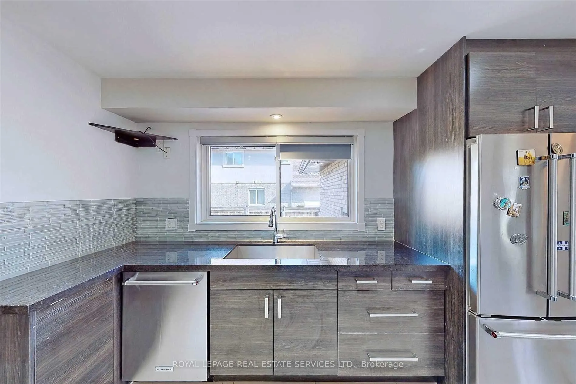 Photo 12 of 4 Mcmaster Avenue, Hamilton, Dundas — HOMEH