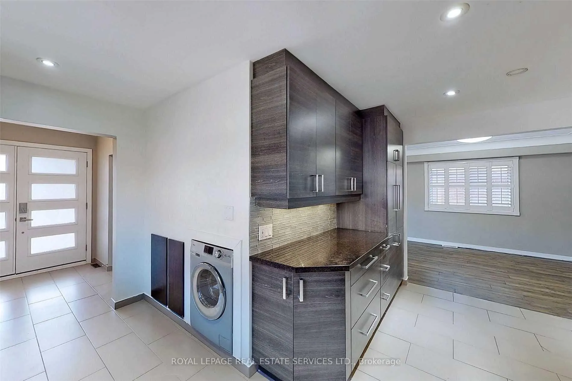 Photo 14 of 4 Mcmaster Avenue, Hamilton, Dundas — HOMEH