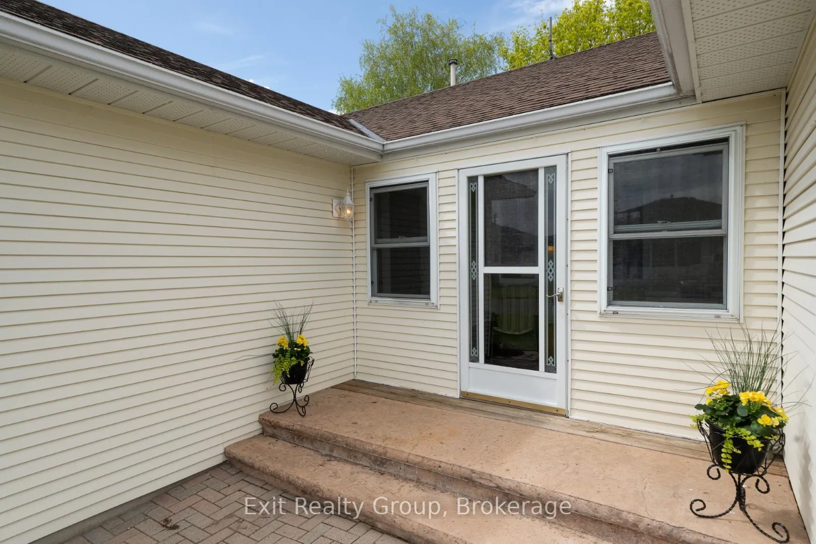 Photo 5 of 7 Cretney Drive, Prince Edward County, Wellington Ward — HOMEH