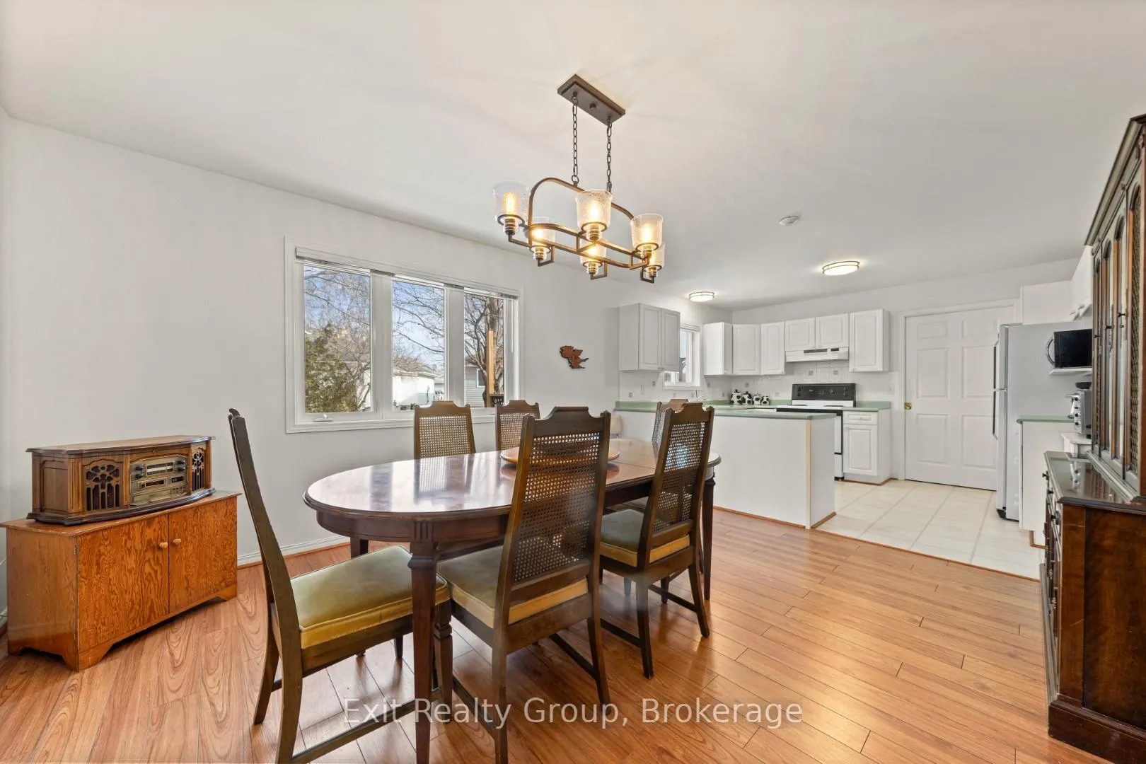 Photo 16 of 7 Cretney Drive, Prince Edward County, Wellington Ward — HOMEH