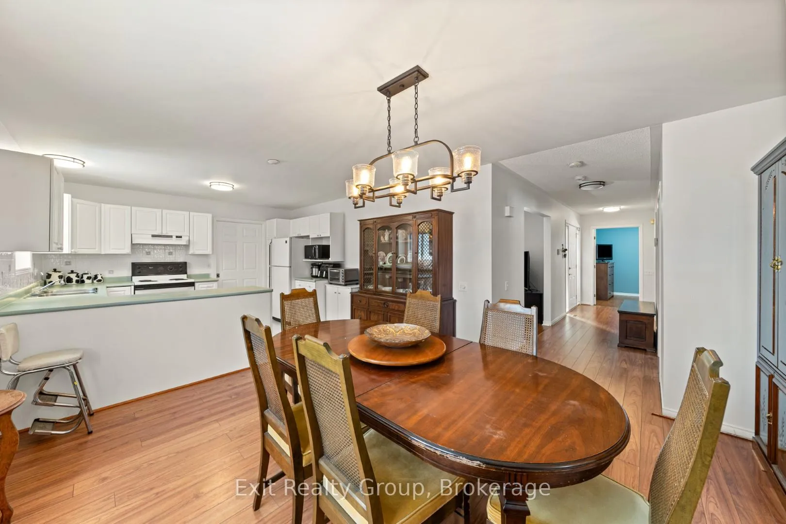 Photo 17 of 7 Cretney Drive, Prince Edward County, Wellington Ward — HOMEH