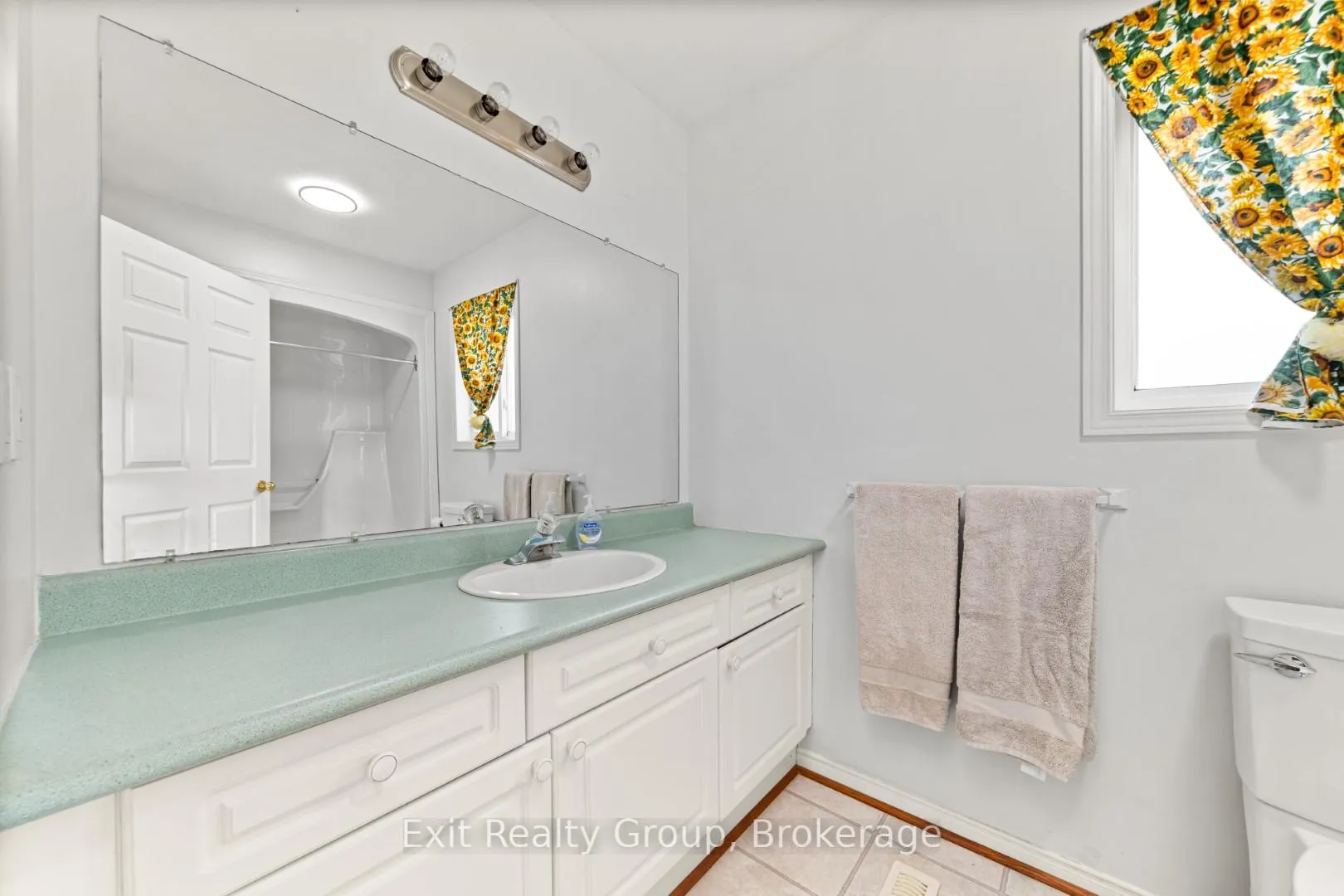 Photo 35 of 7 Cretney Drive, Prince Edward County, Wellington Ward — HOMEH